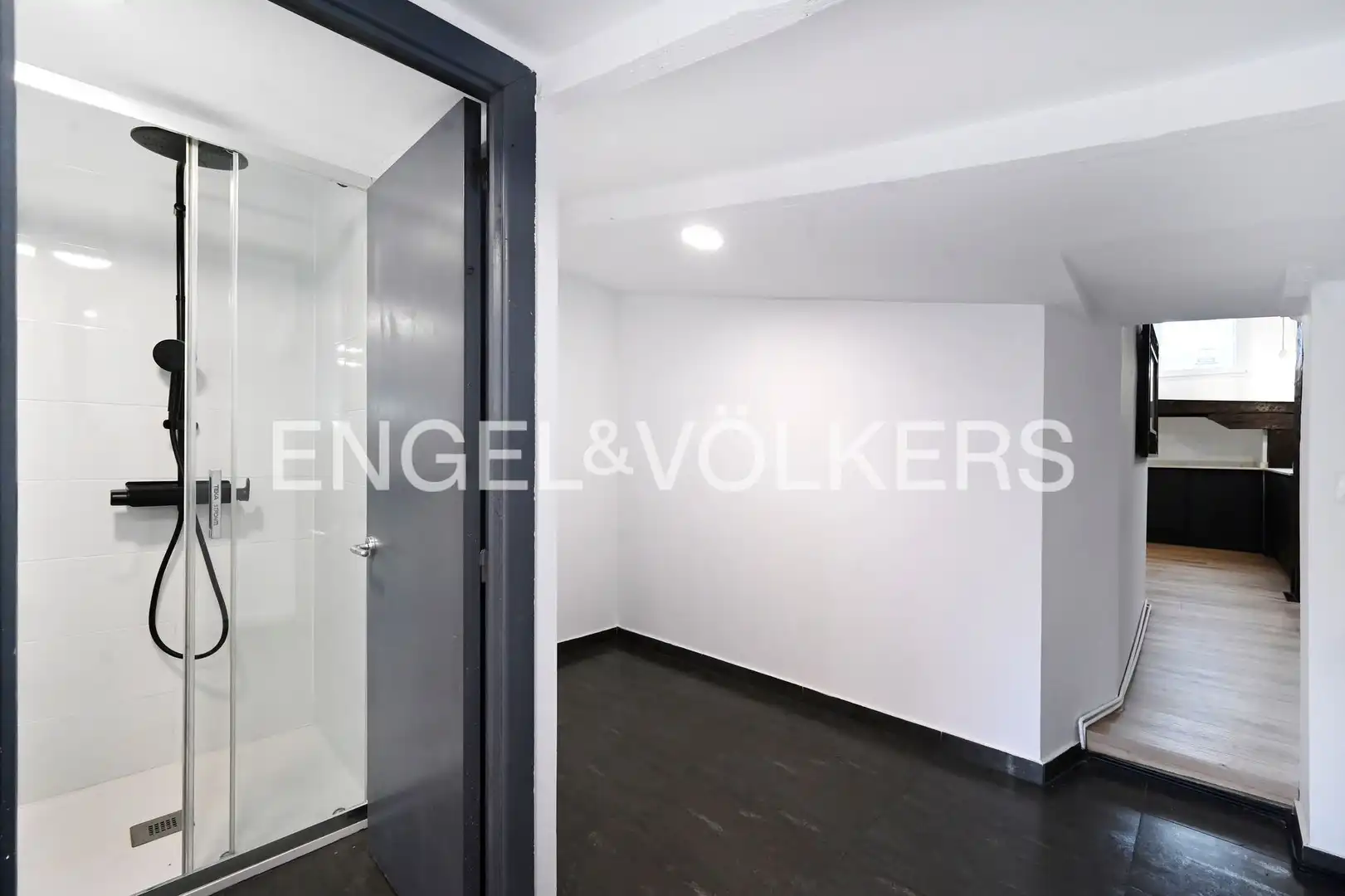 Ático en venta en Santander con Calefacción, Parquet y Balcón