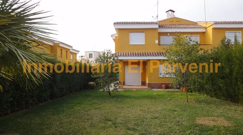 Foto 2 de Casa adosada en venta en El Vedat - Santa Apolonia, Torrent