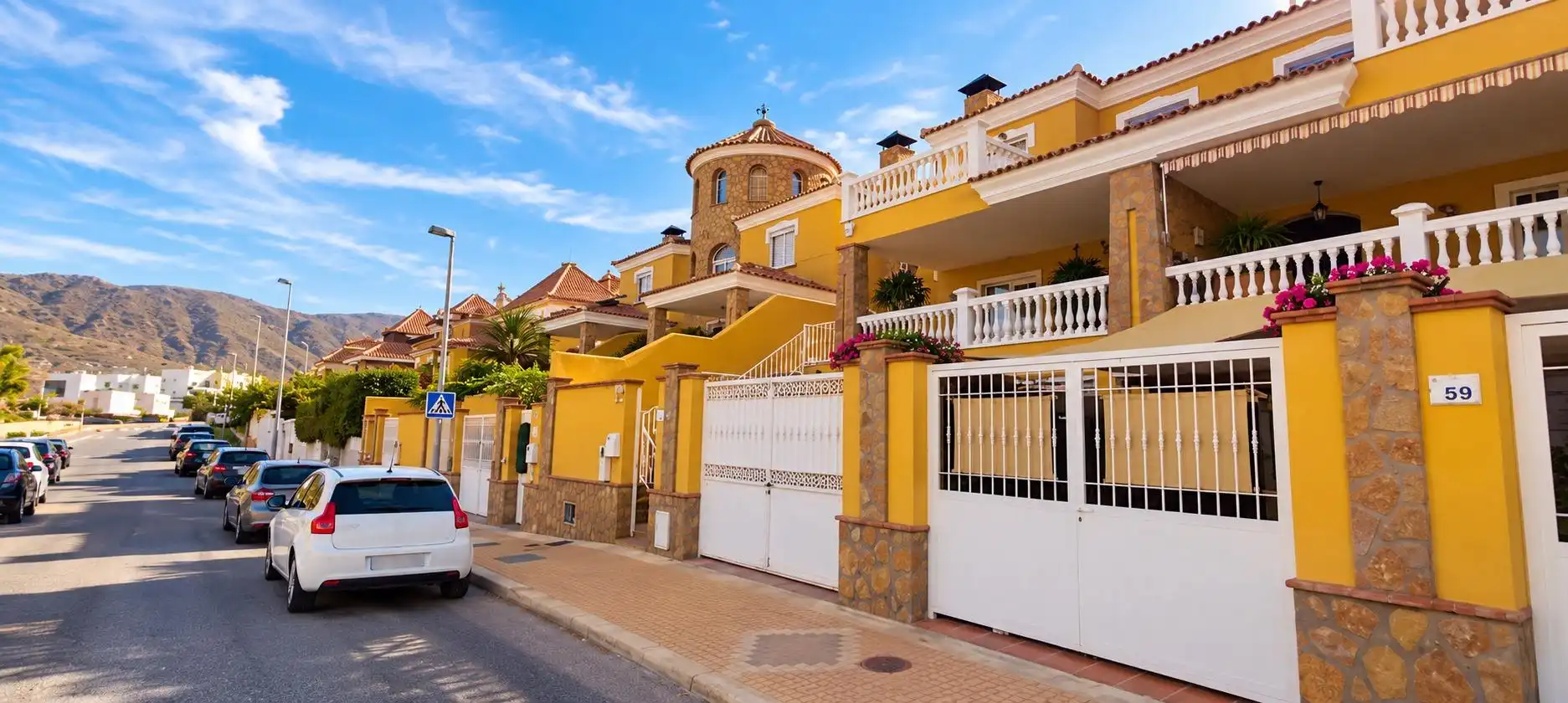 Vista exterior de Casa adosada en venta en La Envía