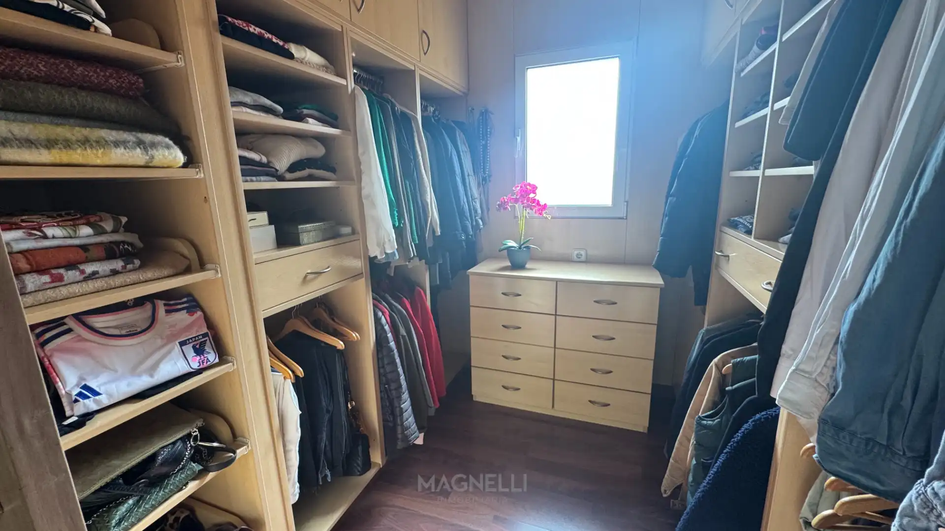 Habitación de Casa o chalet en venta en Elda con Jardín privado y Balcón