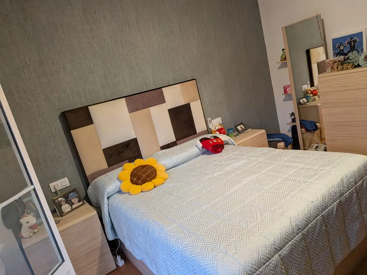 Habitación de Casa o chalet en venta en Dos Hermanas con Aire acondicionado, Calefacción y Terraza