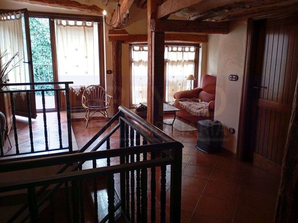 Casa o xalet en venda a Camprovín