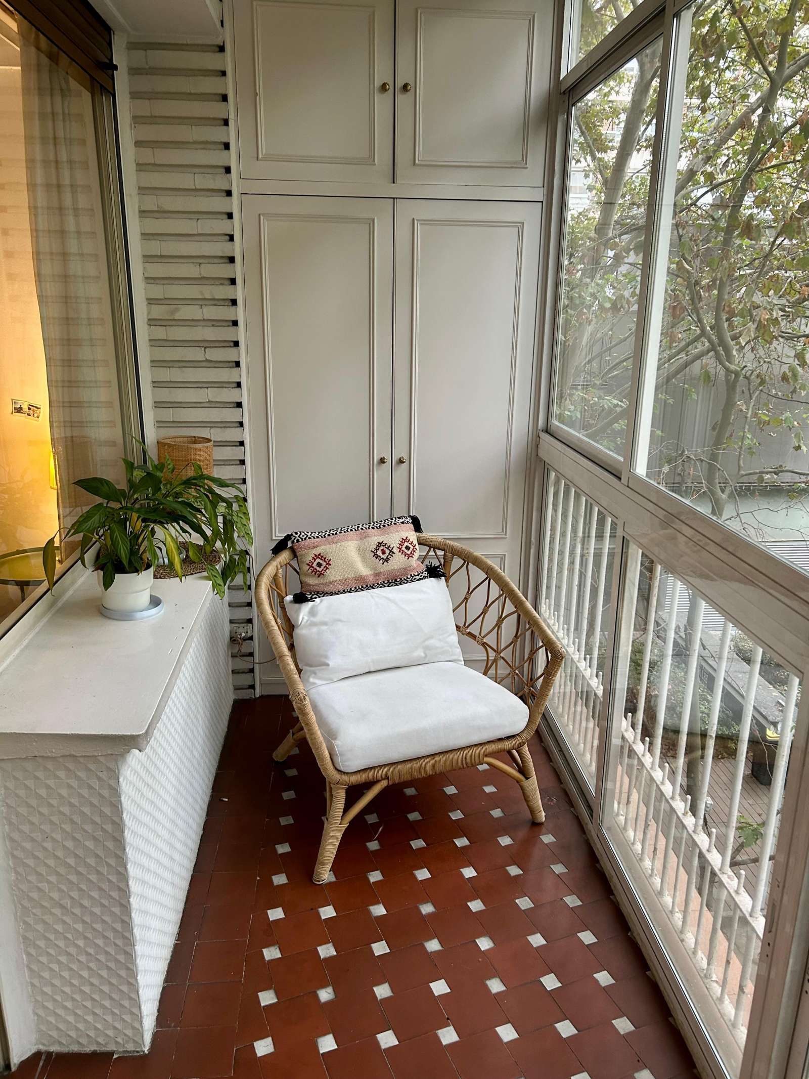 Balcony of Apartment to share in  Madrid Capital  with Air Conditioner, Heating and Terrace