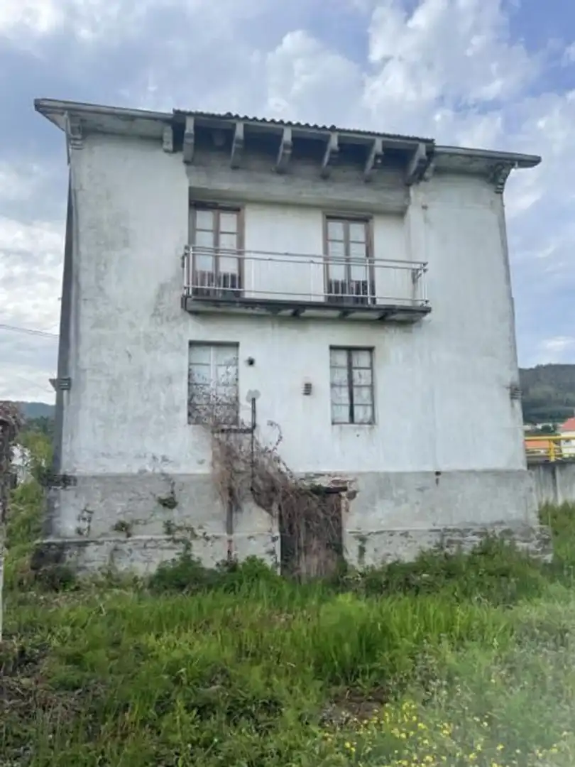 Vista exterior de Casa o xalet en venda en Cariño amb Jardí privat