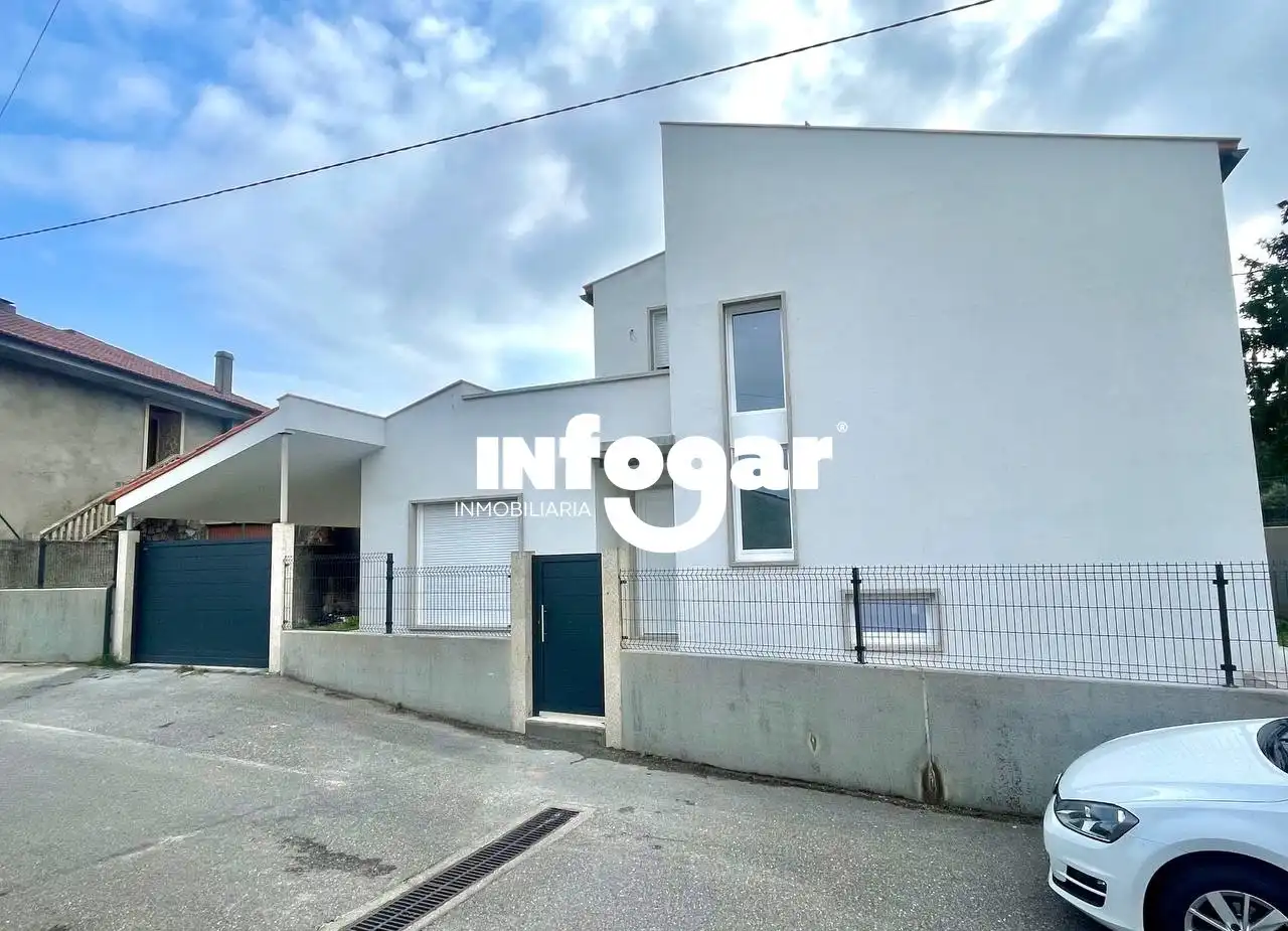 Chalet con terraza en venta en Rúa do Porto, imagen 5