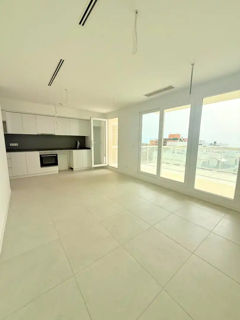Cocina de Apartamento en venta en Elche / Elx con Terraza, Piscina y Balcón