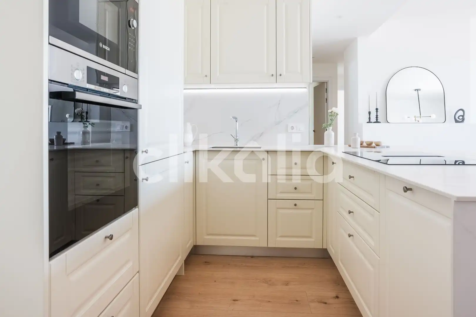 Cocina de Piso en venta en Sevilla con Aire acondicionado
