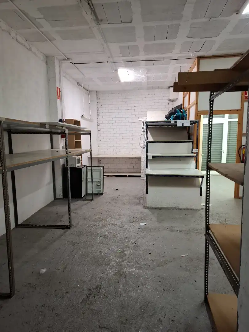 Local comercial en venda a Carrer Andorra, imagen 9