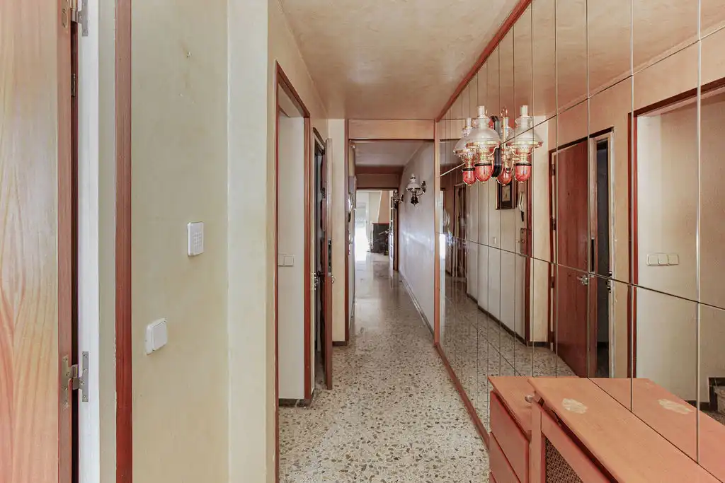 Houses for sale in Salt