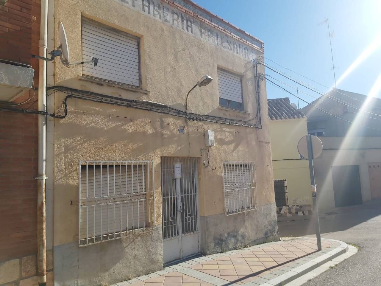 Vista exterior de Casa o xalet en venda en La Roda