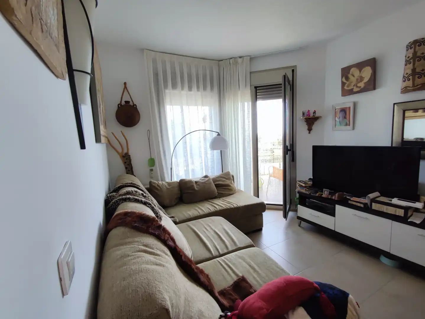 Wohnzimmer von Wohnungen zum Verkauf in Alcanar mit Klimaanlage, Terrasse und Gemeinschaftspool