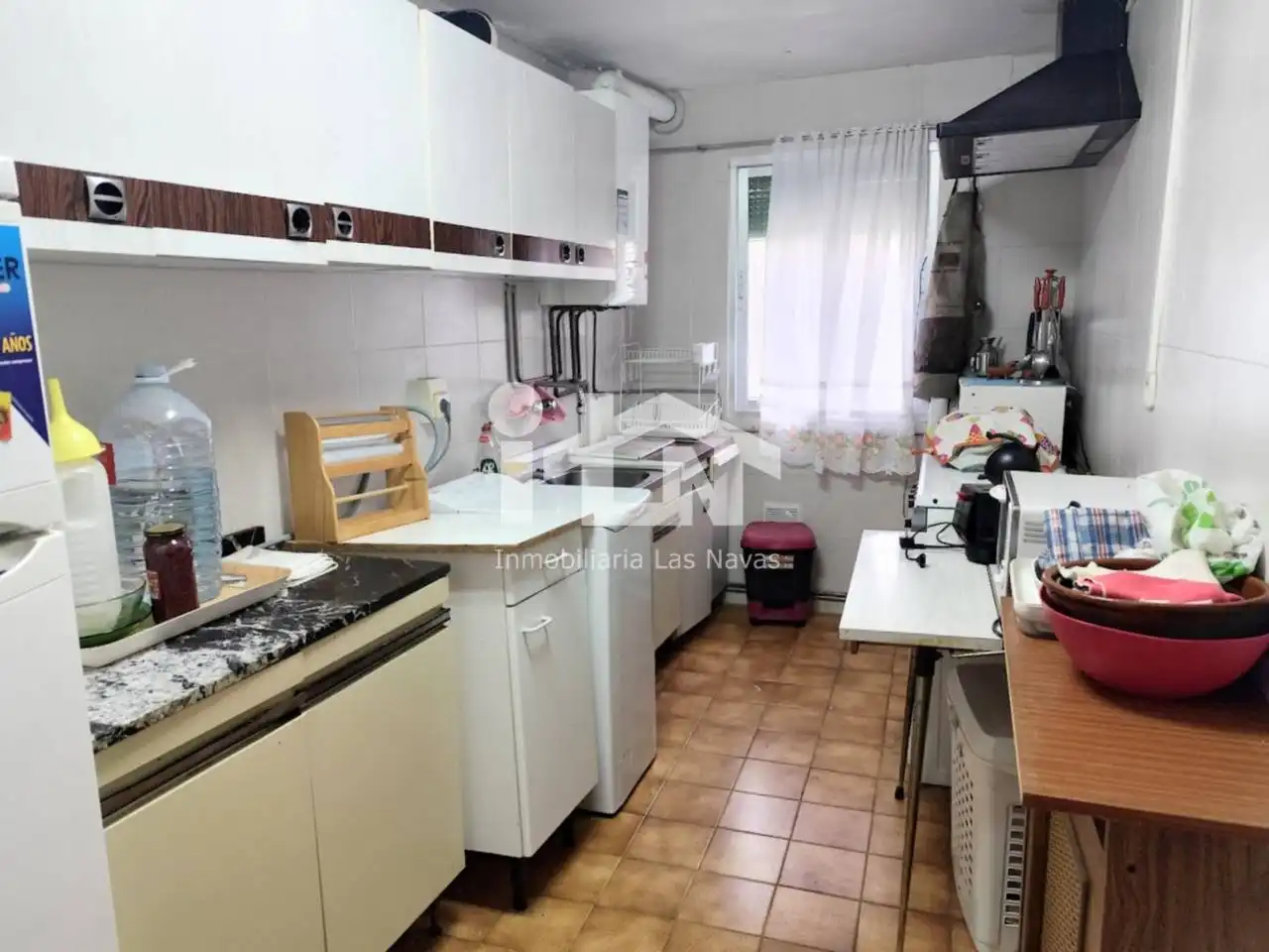 Cocina de Casa o chalet en venta en Navalperal de Pinares con Calefacción, Jardín privado y Terraza