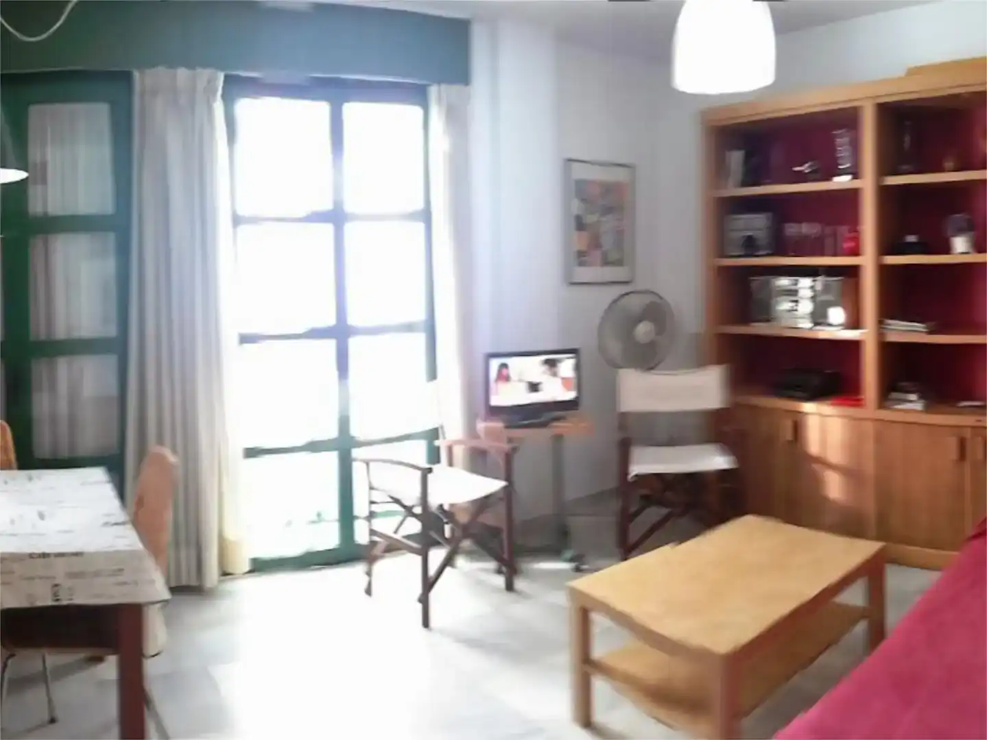 Sala d'estar de Apartament de lloguer en Málaga Capital amb Aire condicionat i Balcó