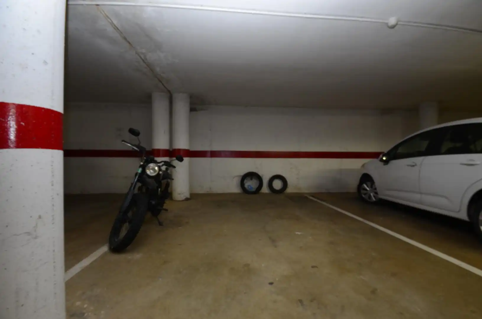 Parkplatz von Wohnung zum Verkauf in Ayamonte mit Privatgarten, Terrasse und Gemeinschaftspool