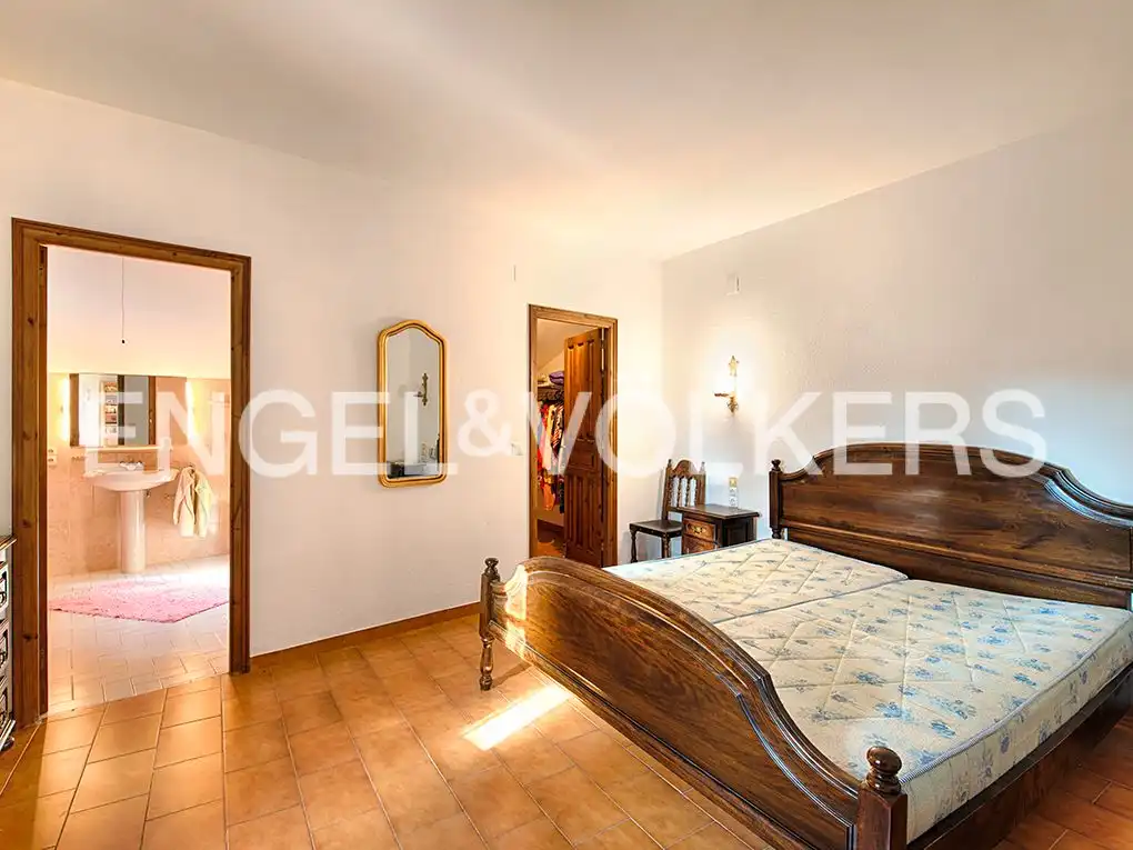 Casa rústica amb terrassa en venda a Cabanelles, imagen 21