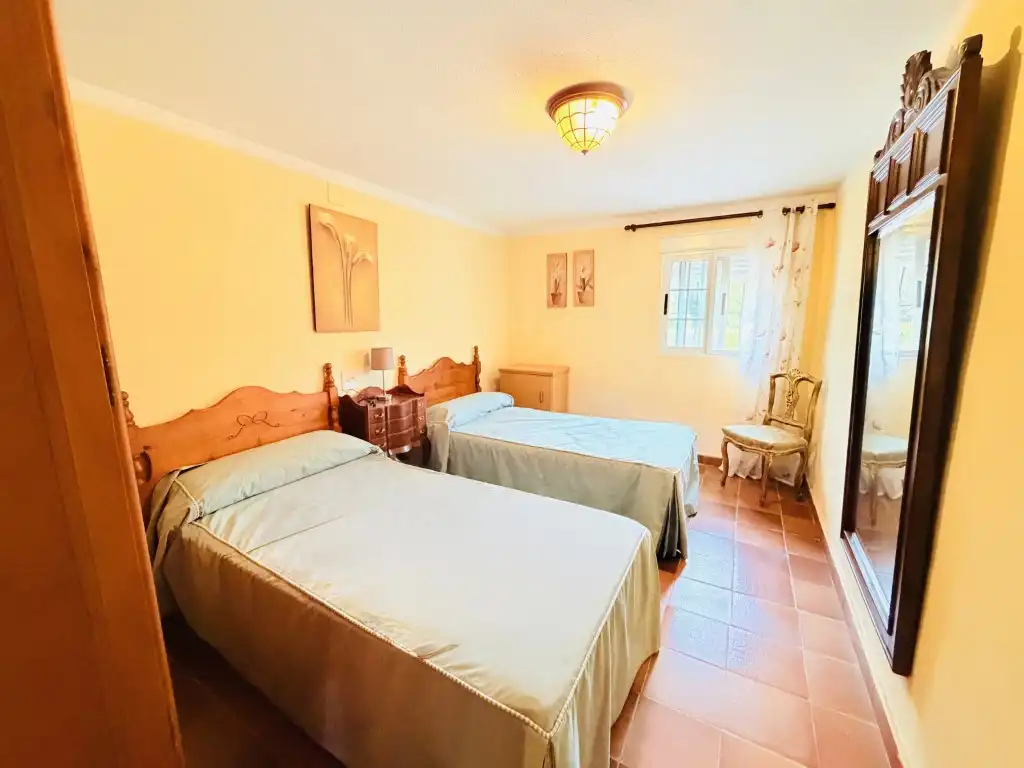 Habitación de Casa o chalet en venta en Valencia