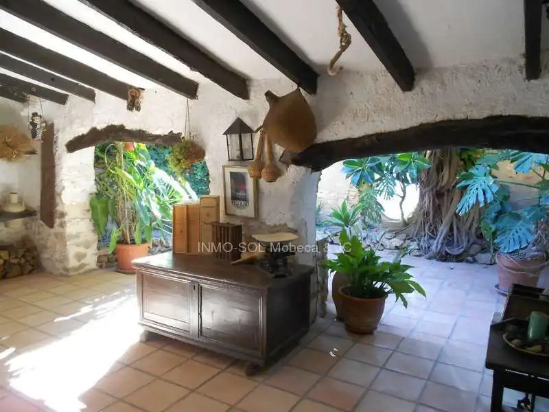 Country house zum Verkauf in Calpe / Calp mit Privatgarten, Terrasse und Abstellraum