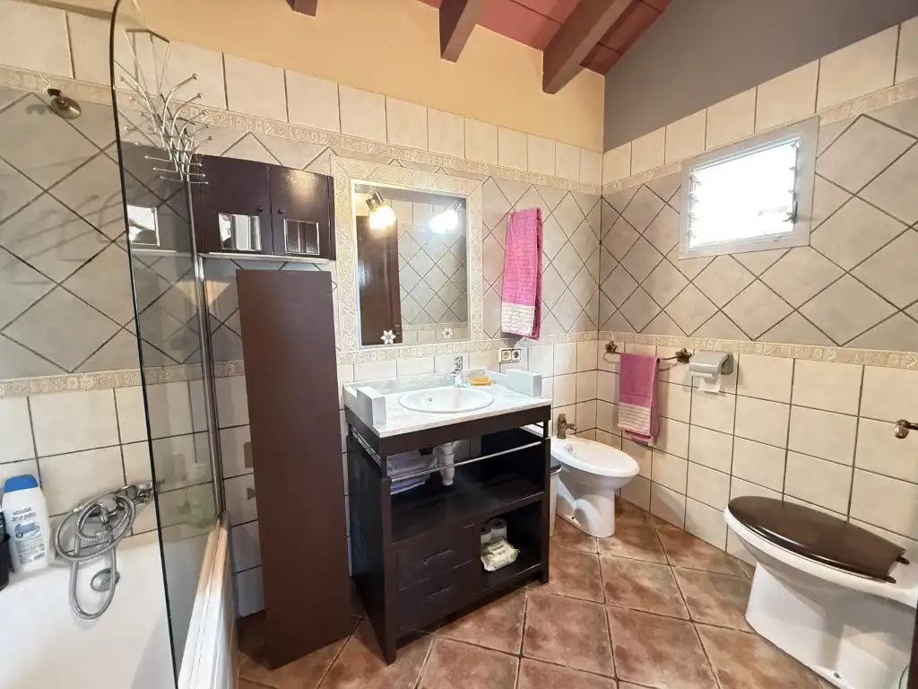 Badezimmer von Country house zum Verkauf in Inca