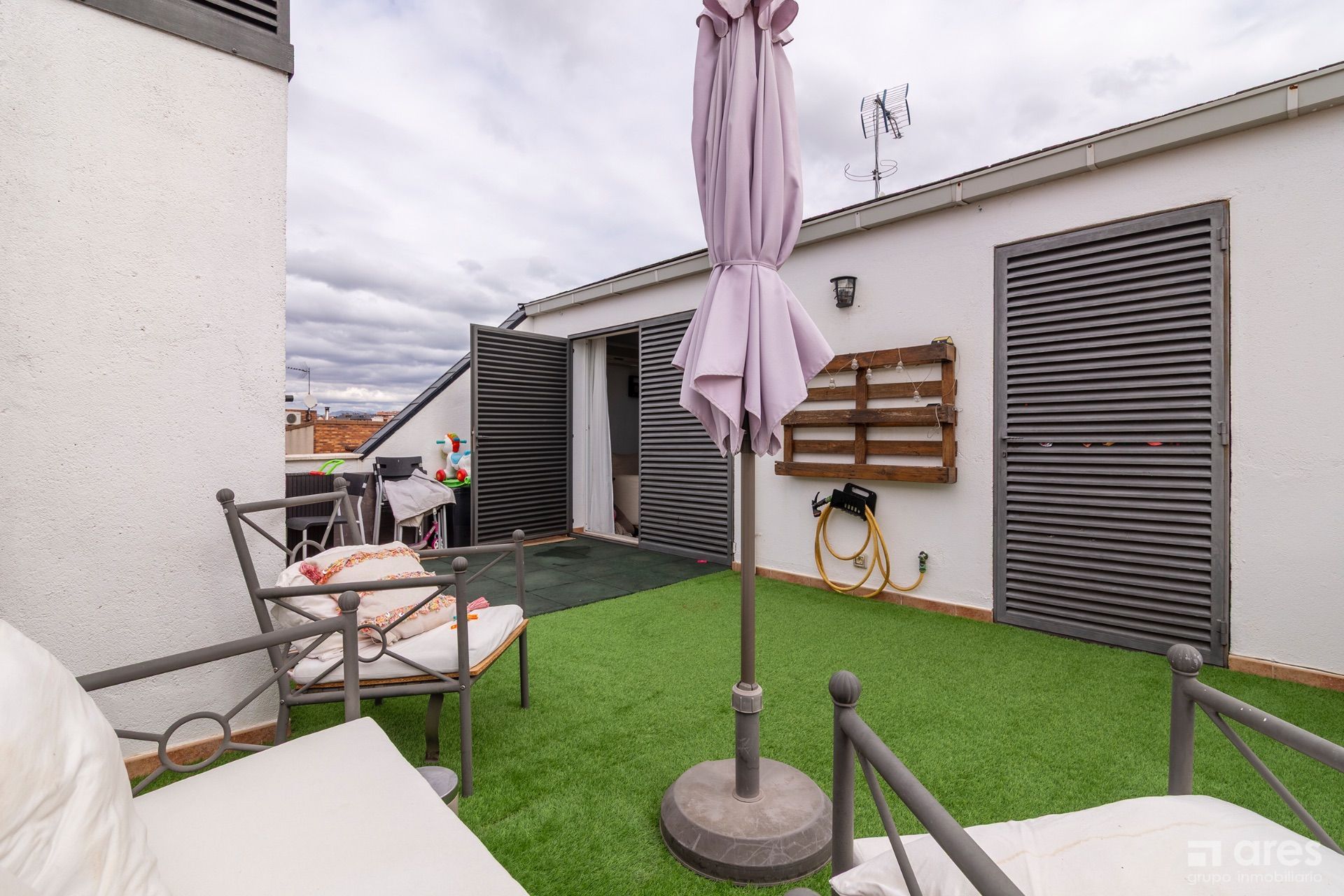 Terrace of Attic for sale in Valdemorillo  with Air Conditioner and Terrace