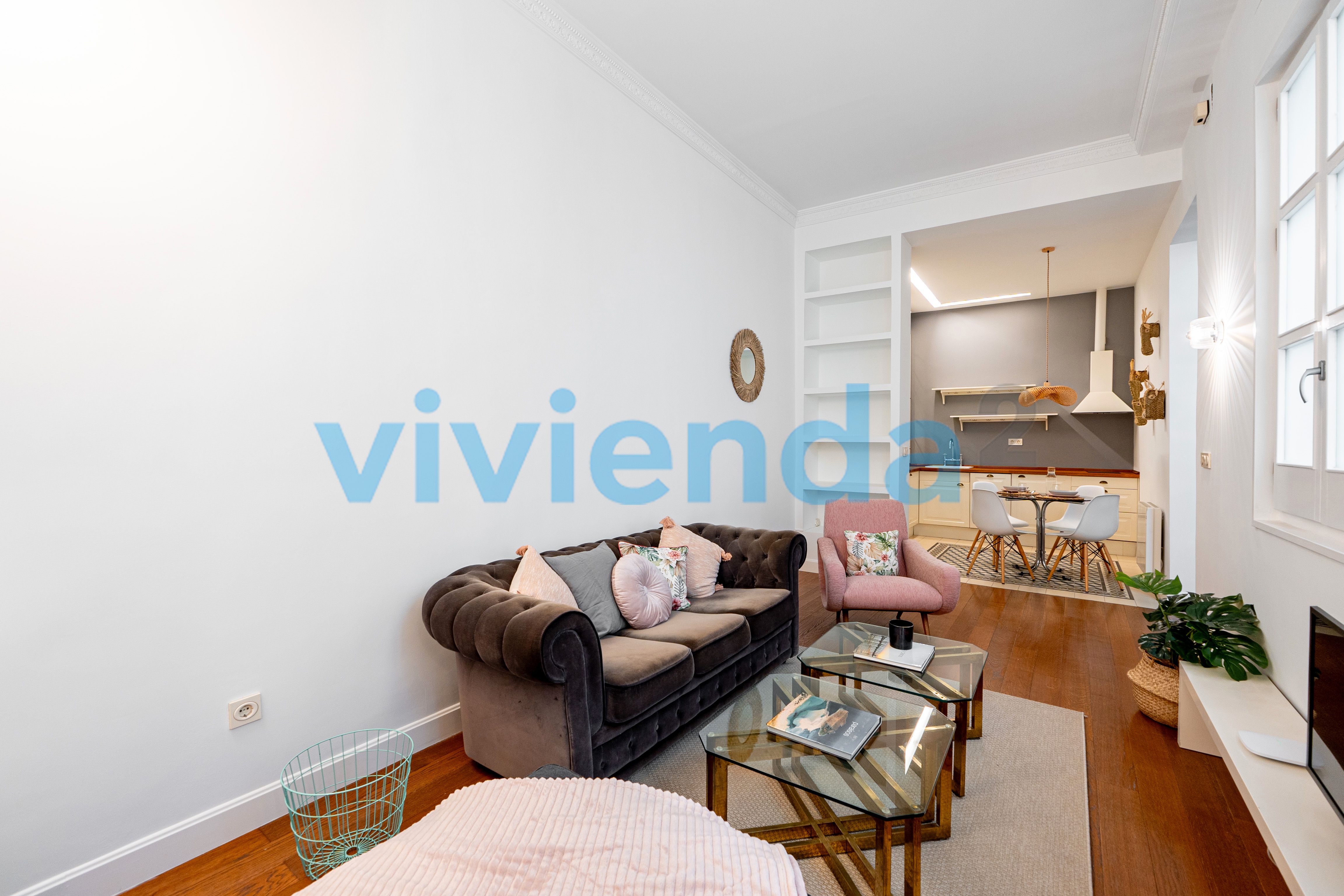 Living room of Flat for sale in  Madrid Capital  with Heating