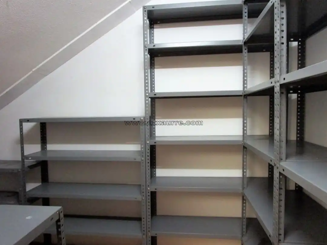 Büro zum Verkauf in Laudio / Llodio