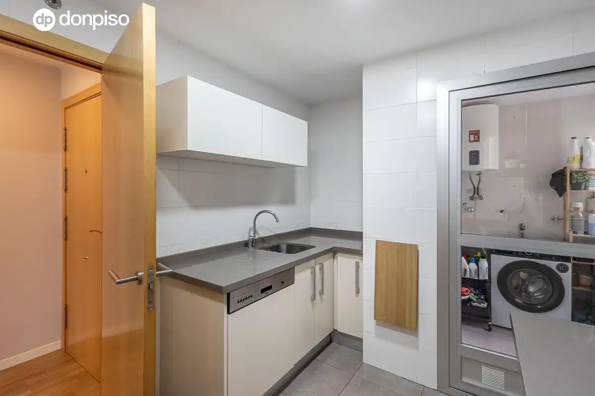 Piso con piscina en venta en Calle Calle Bacaque 2, imagen 8