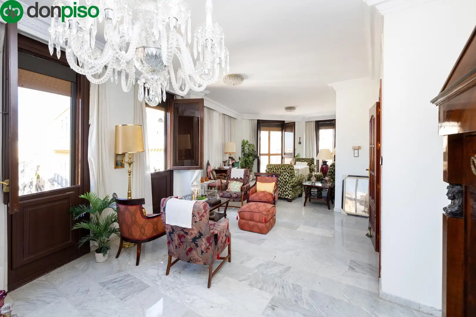 Piso con ascensor en venta en Plaza DEL CARMEN, imagen 4