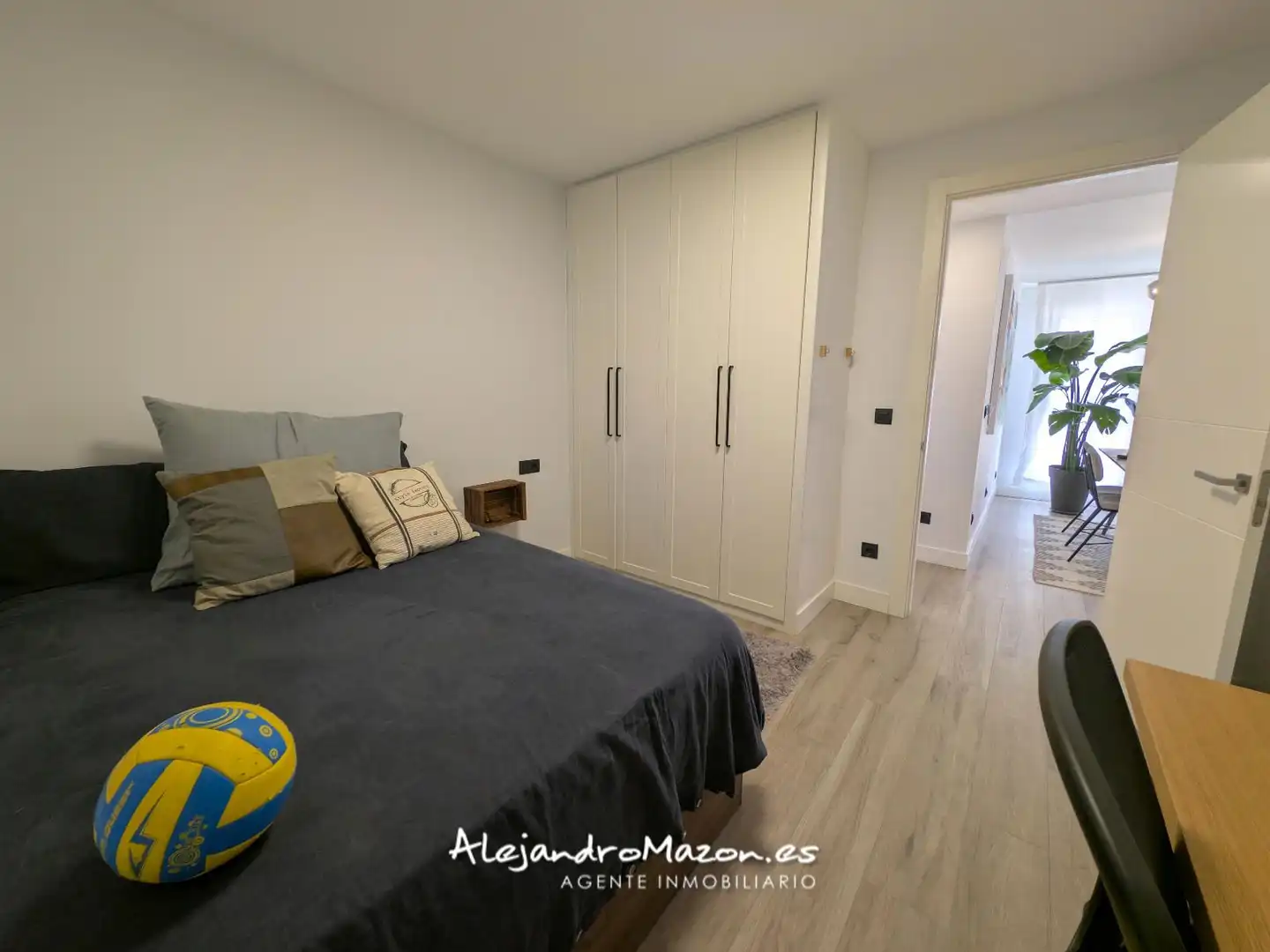 Bedroom of Flat for sale in Castro-Urdiales  with Heating, Swimming Pool and Community pool