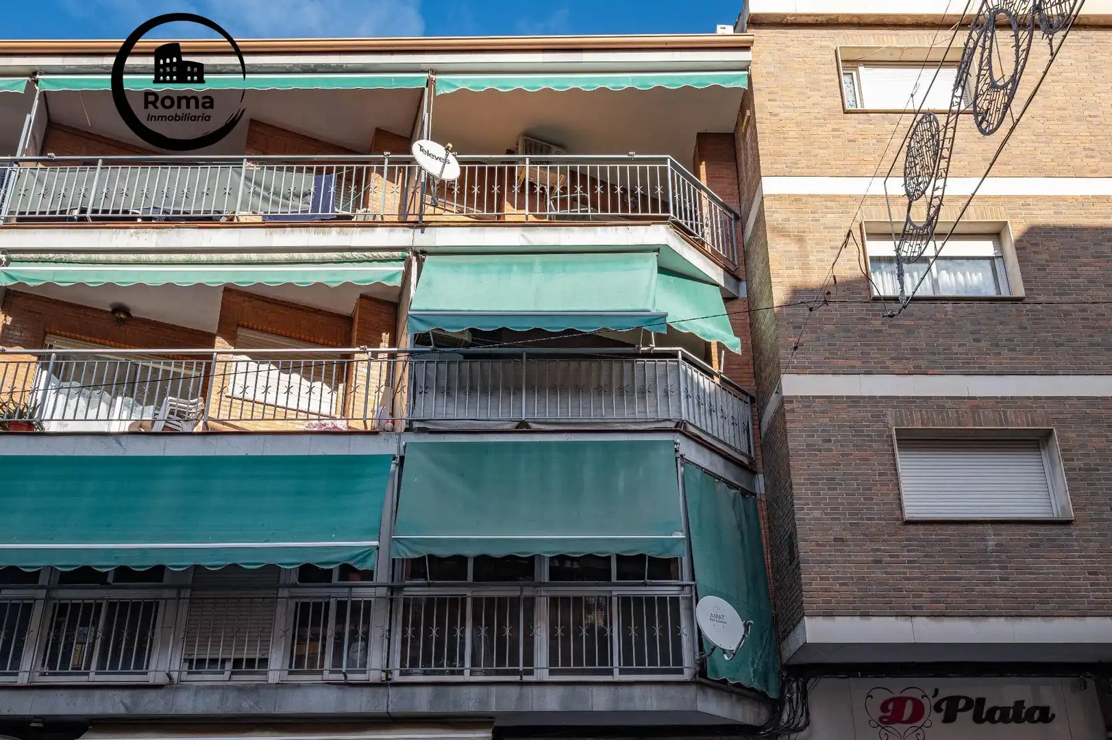 Vista exterior de Piso en venta en Maracena con Aire acondicionado, Amueblado y Balcón