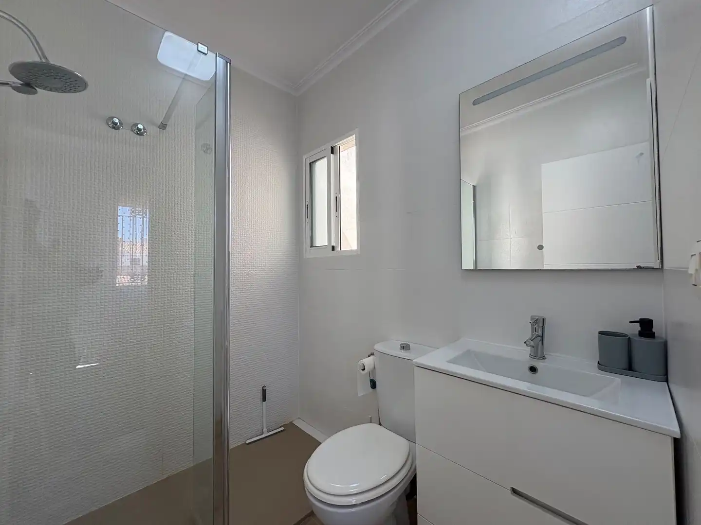 Bathroom of Detached homes for sale in Orihuela  with Air Conditioner, Heating and Terrace