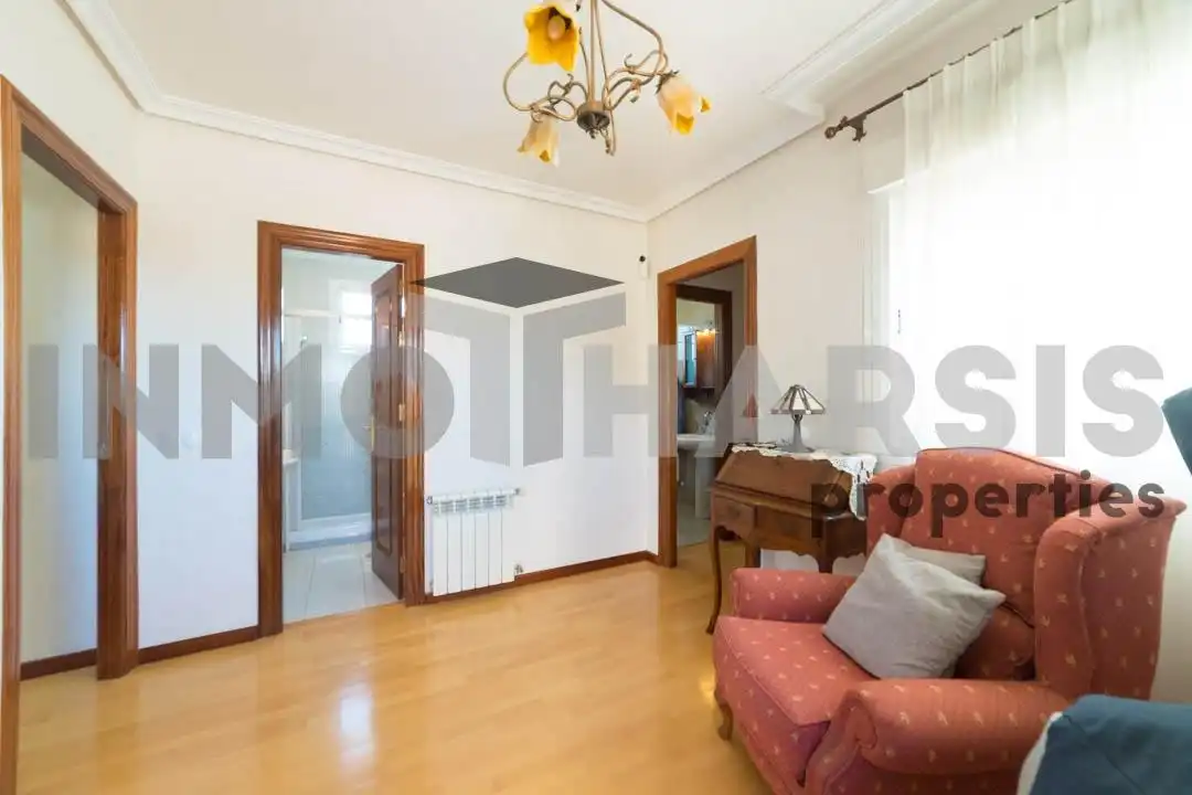 Villa mit Terrasse zum Verkauf in AVIACION (U) 1, imagen 36