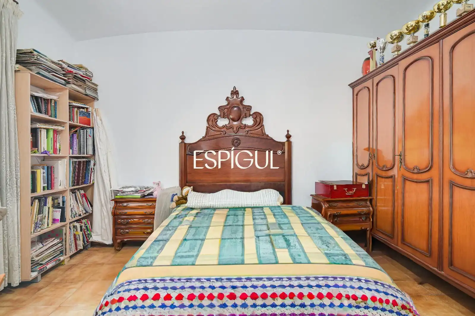Dormitori de Casa o xalet en venda en Sant Narcís