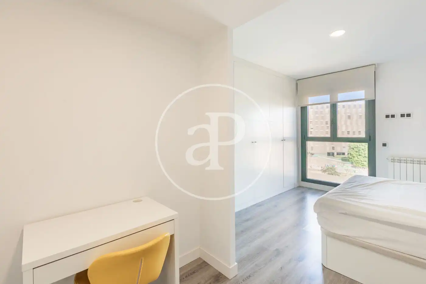 Habitación de Piso en venta en Madrid con Aire acondicionado, Calefacción y Jardín privado