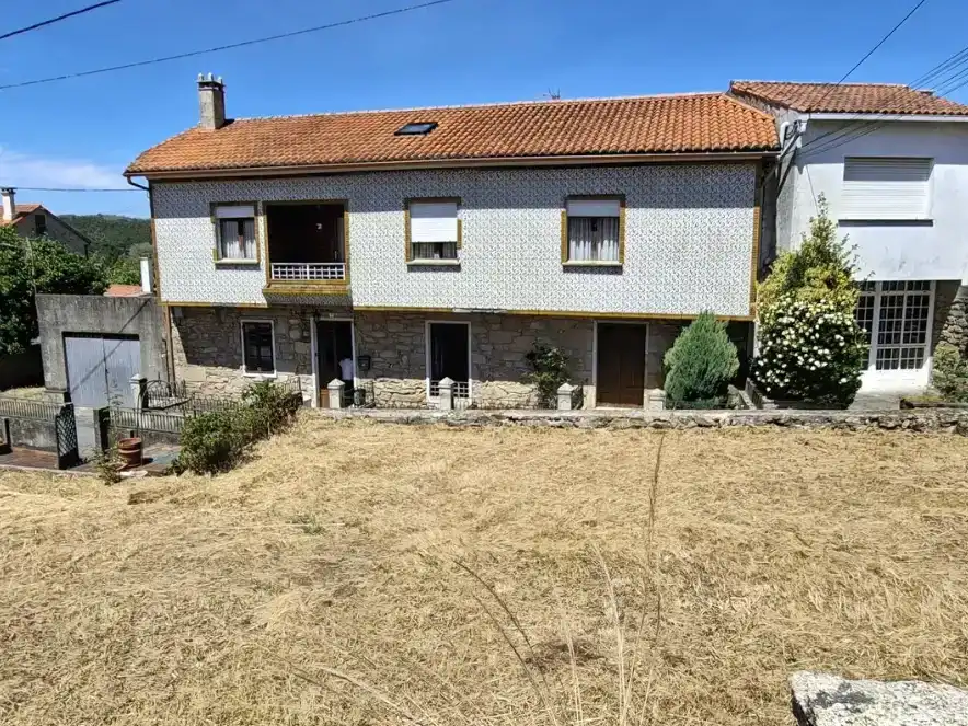 Vista exterior de Casa o xalet en venda en Catoira amb Balcó