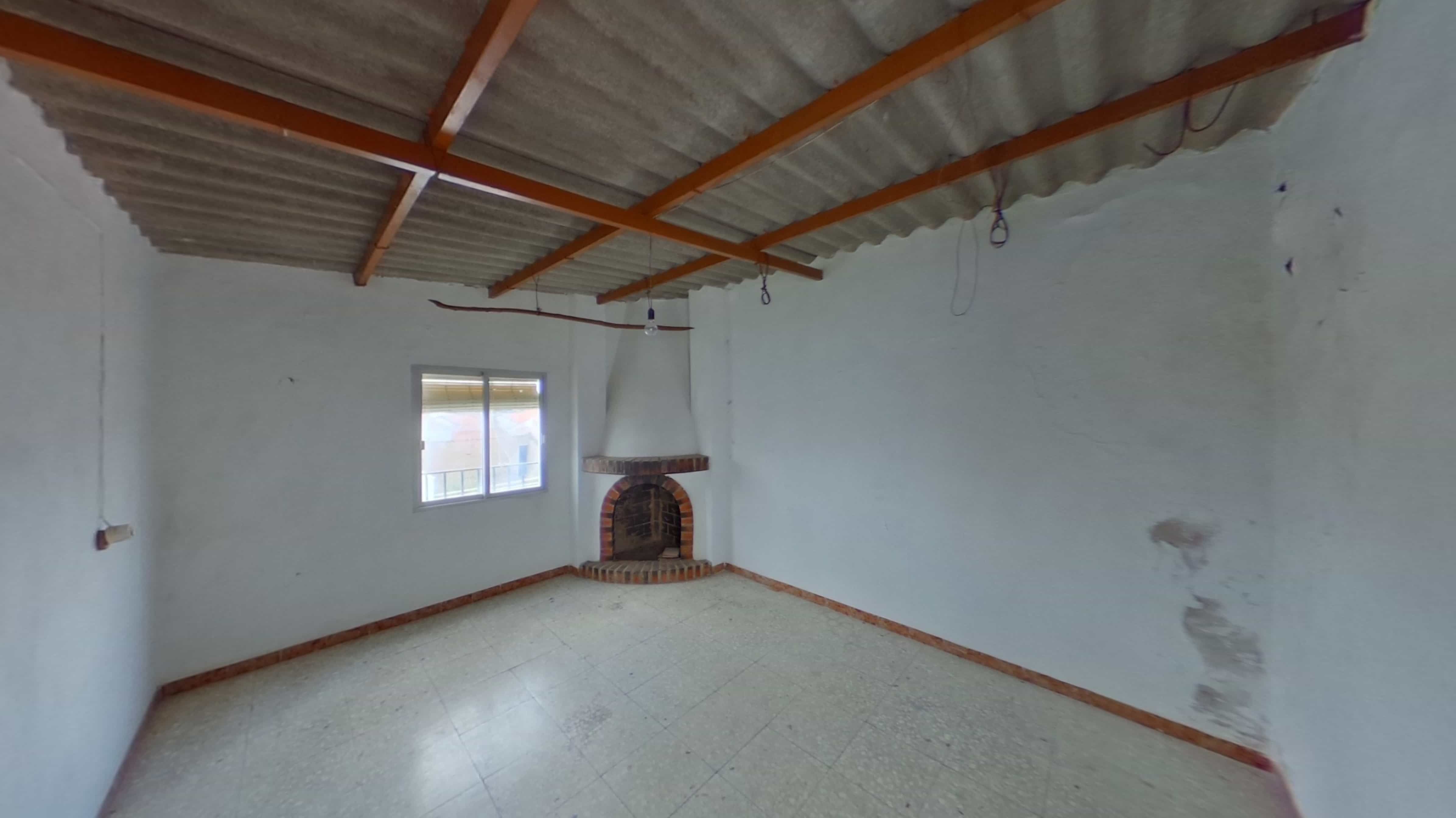 Apartment for sale in Arroyo de la Luz  with Air Conditioner