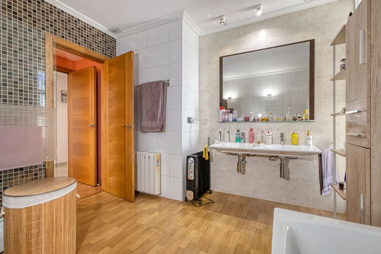 Bany de Casa o xalet en venda en Jijona / Xixona amb Aire condicionat, Calefacció i Jardí privat