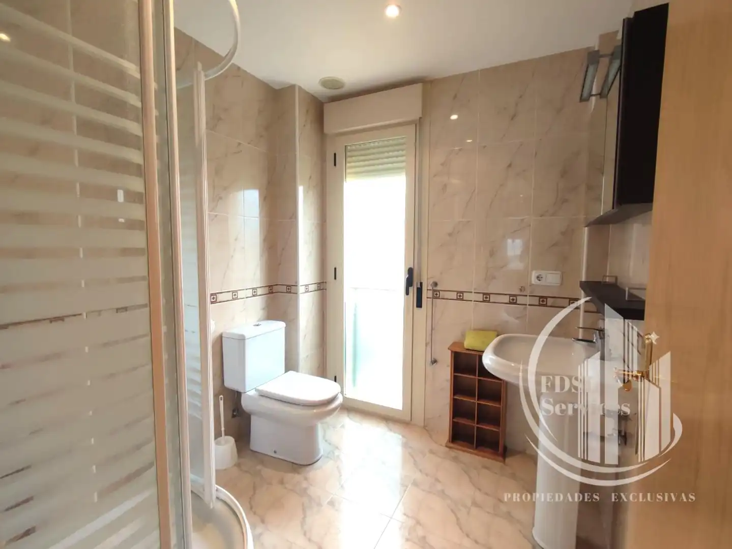 Bathroom of Detached homes for sale in Elciego  with Heating, Private garden and Parquet flooring
