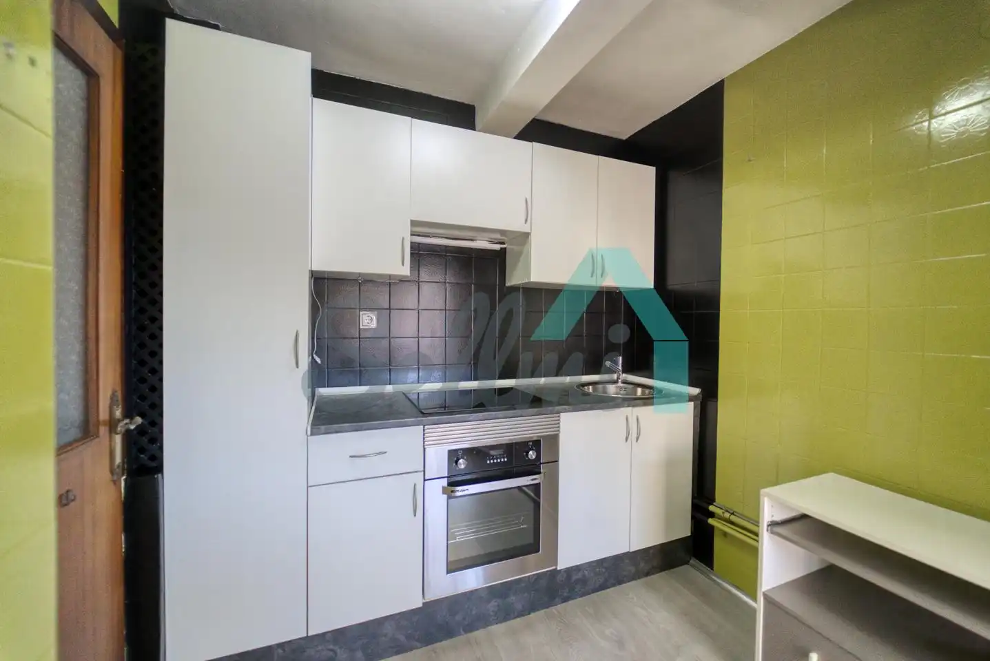 Kitchen of Attic for sale in Mieres (Asturias)  with Heating, Terrace and Furnished