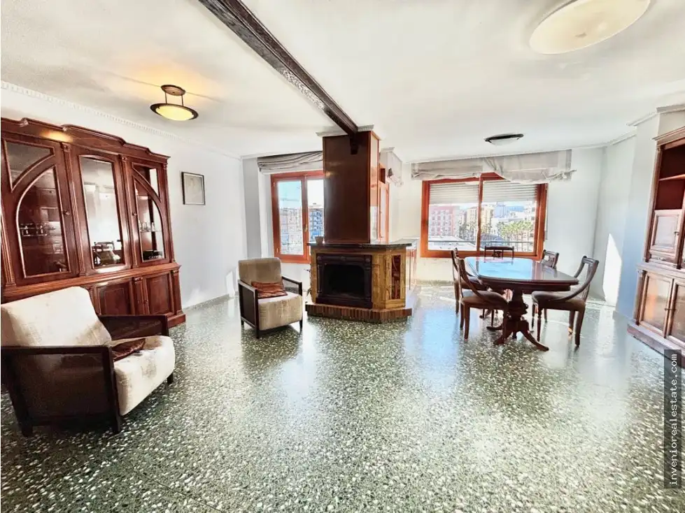 Flat with lift for sale in Cariñena - Carinyena