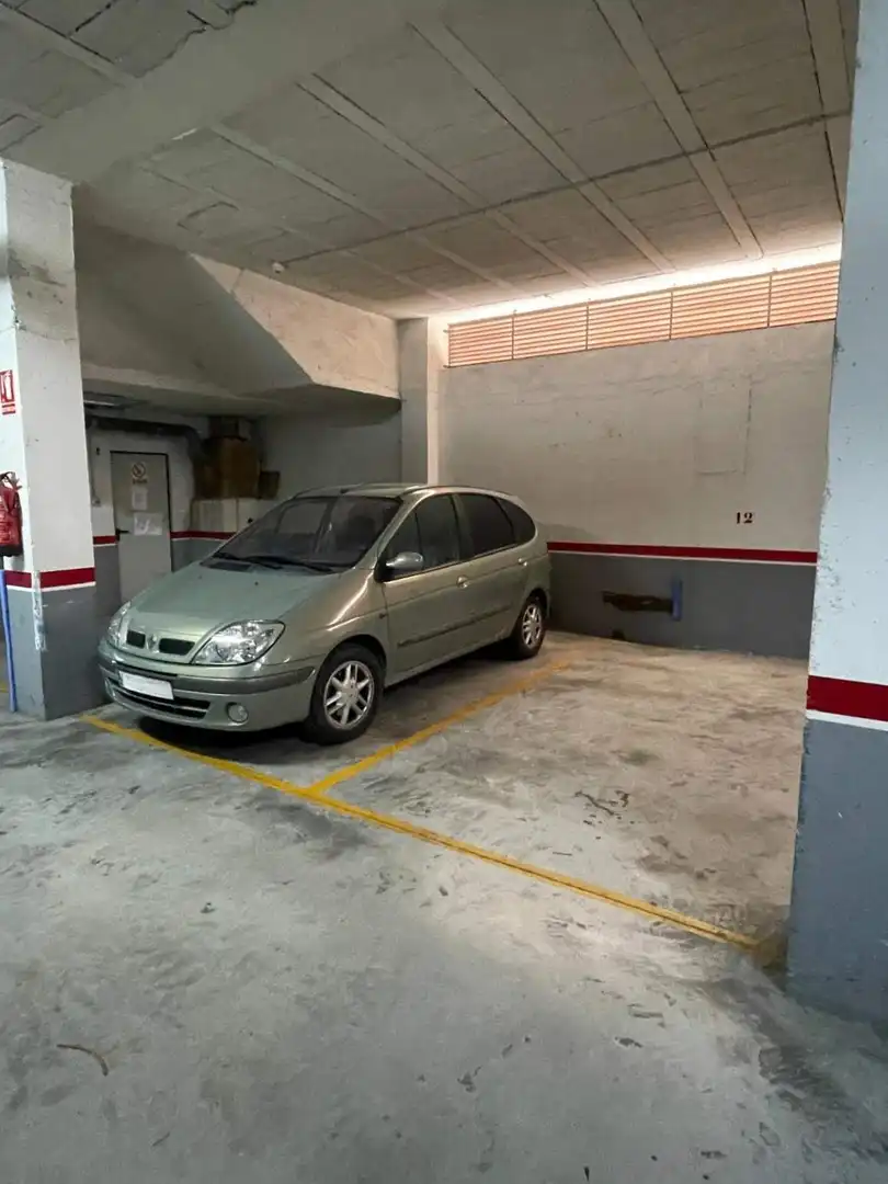 Einzelparkplatz zum Verkauf in Elche ciudad, imagen 3