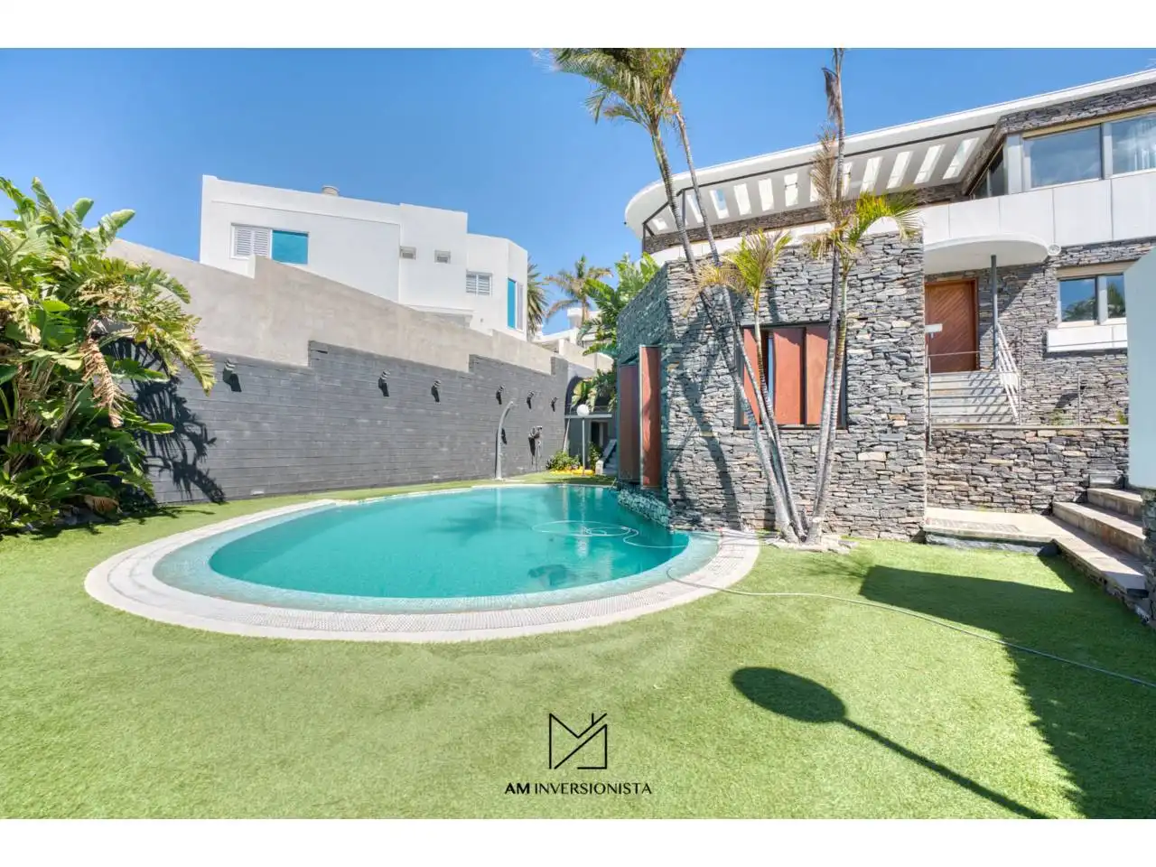 Vista exterior de Casa o chalet en venta en El Rosario con Aire acondicionado, Calefacción y Jardín privado