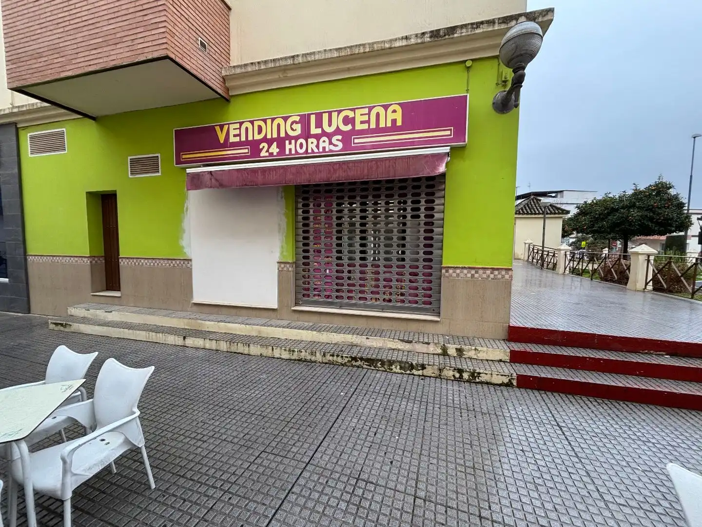 Local de alquiler en Lucena con Terraza