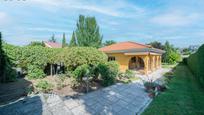 Garden of House or chalet for sale in Villaviciosa de Odón  with Air Conditioner, Heating and Private garden
