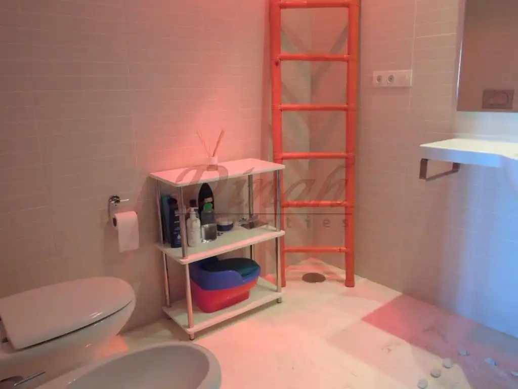 Baño de Apartamento en venta en Altea con Aire acondicionado, Calefacción y Terraza