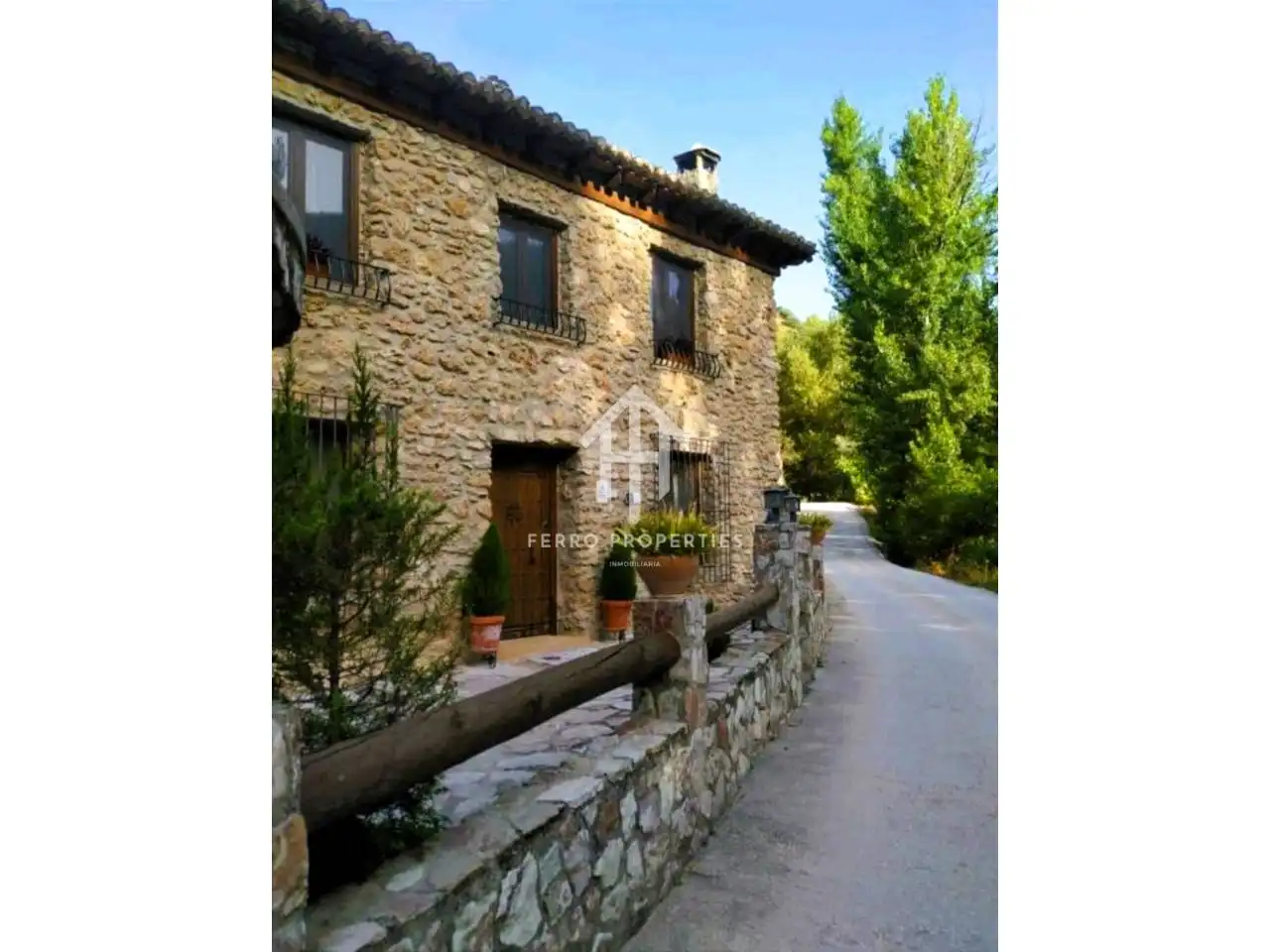 Exterior view of Country homes for sale in Algarinejo  with Heating, Terrace and Swimming Pool