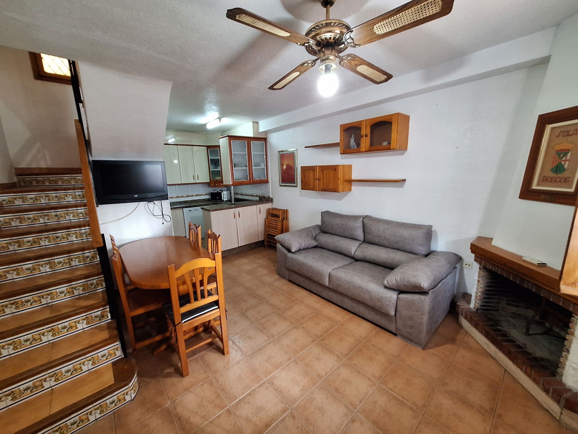 Sala d'estar de Casa o xalet de lloguer en Santa Pola amb Aire condicionat, Terrassa i Moblat