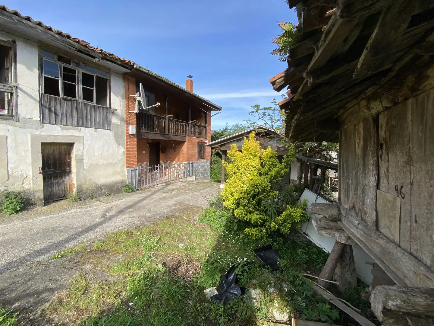 Vista exterior de Casa o chalet en venta en Llanes con Jardín privado, Terraza y Trastero