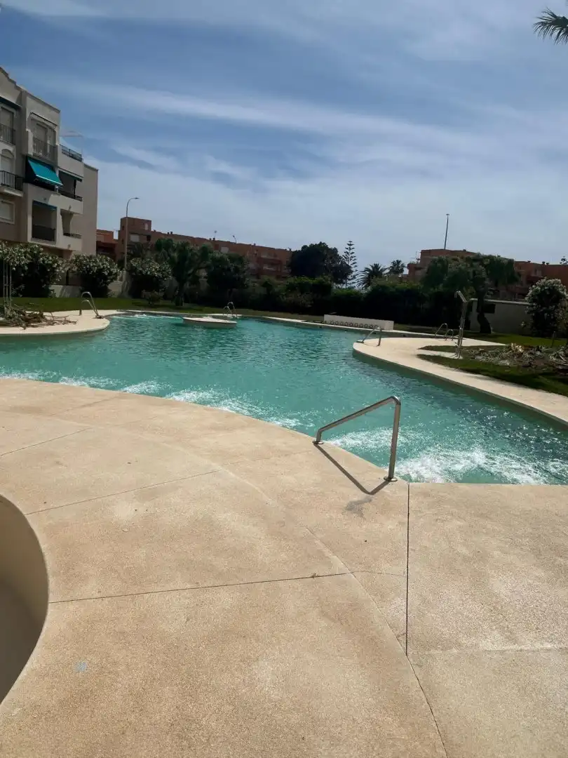 Schwimmbecken von Wohnung zum Verkauf in Salobreña mit Schwimmbad, Möbliert und Gemeinschaftspool