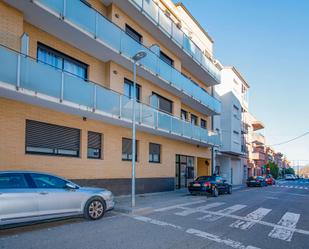 Exterior view of Flat for sale in Figueres  with Air Conditioner