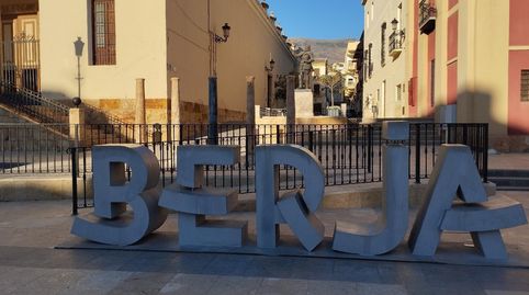 Foto 4 de Piso en venta en Berja, Almería